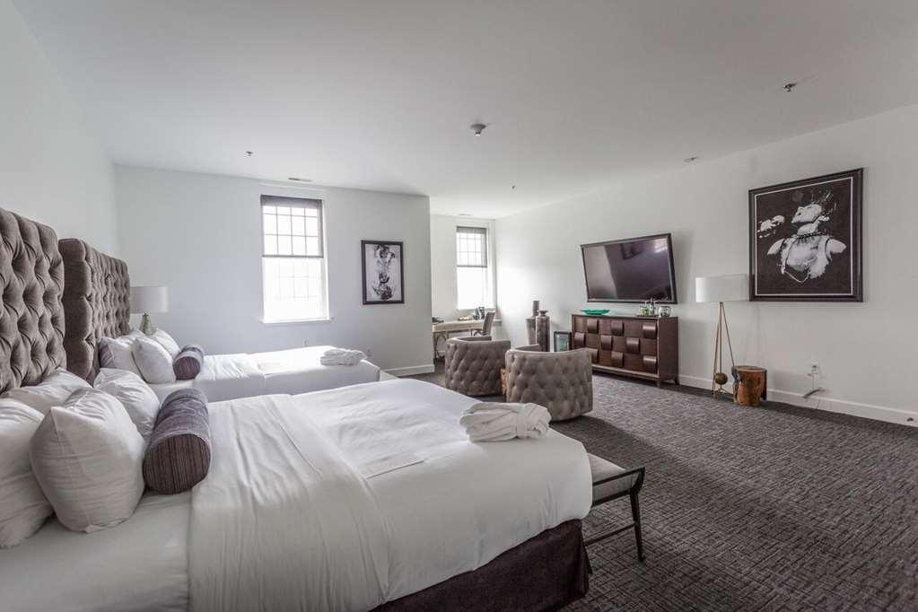 The Delafield Hotel Kamer foto