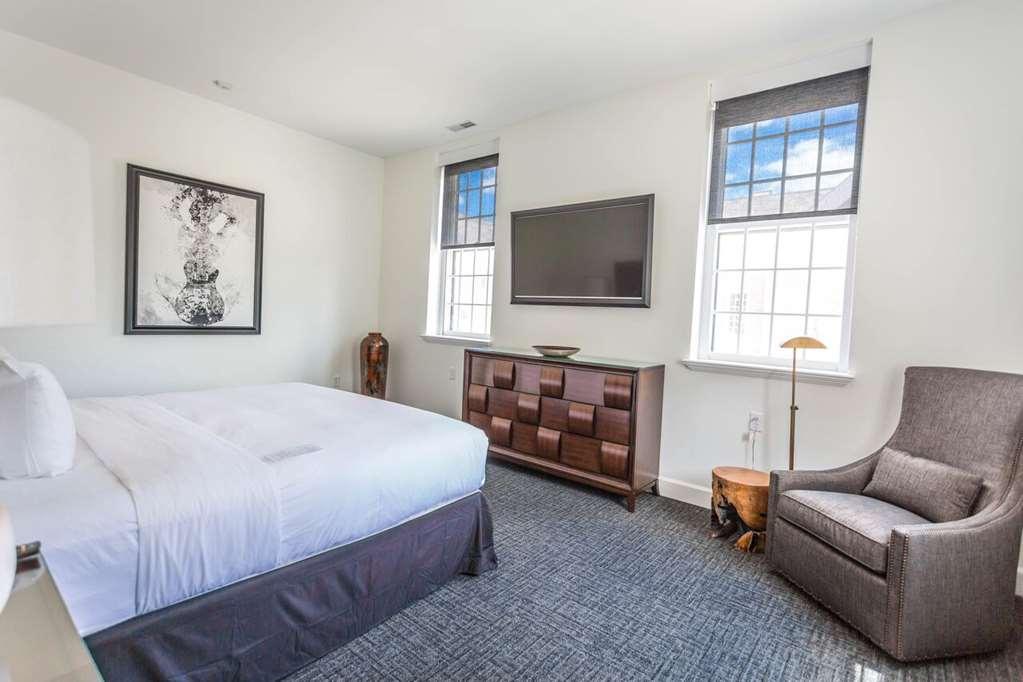 The Delafield Hotel Kamer foto